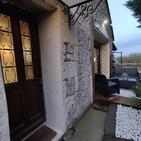 בית נופש Romantic With Private Hot Tub Near Saint-emilion Ruch