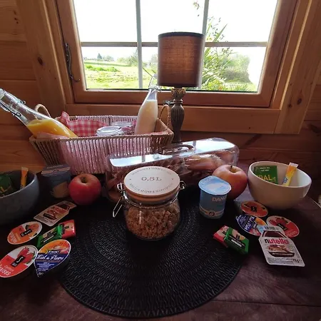 בית נופש Romantic With Private Hot Tub Near Saint-emilion